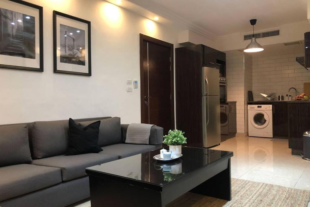 Luxury Apartment In Awesome Location In Amã Exterior foto
